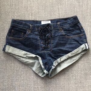 One Teaspoon Denim Shorts - 28